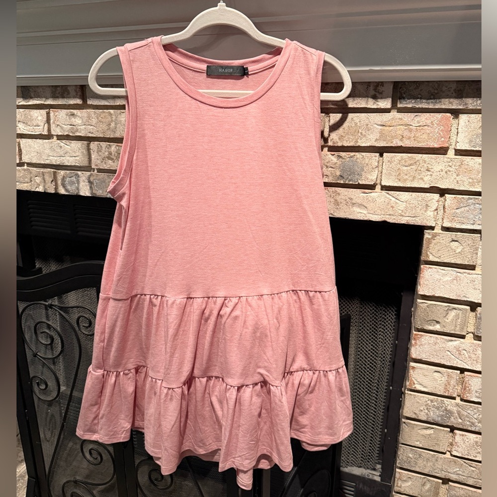 Sleeveless tiered knit top, pink, size Large, EUC